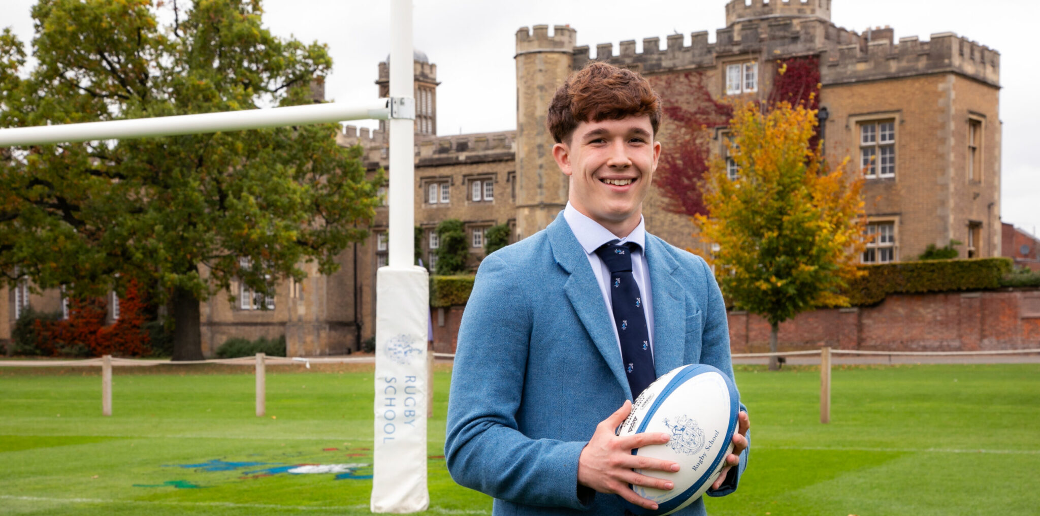 Oscar signs with Leicester Tigers Senior Academy